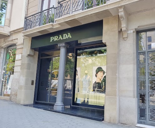 prada paseo de gracia barcelona