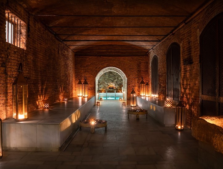 AIRE Ancient Baths Barcelona